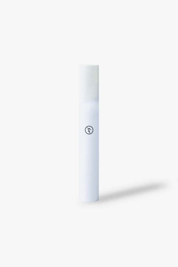 retaW Lip Balm fragment design (w) white