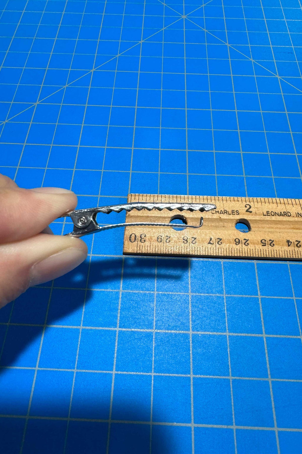 Vault by Vans x Goodfight Orchid Clip Pair White